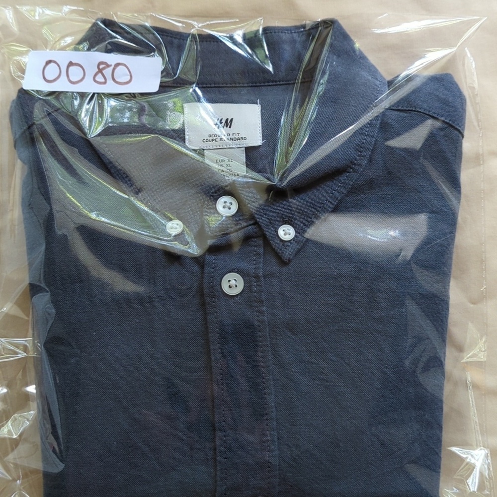 NEW H&M Blue Casual Button Down Shirt with Long Sleeves - Picture 11 of 11